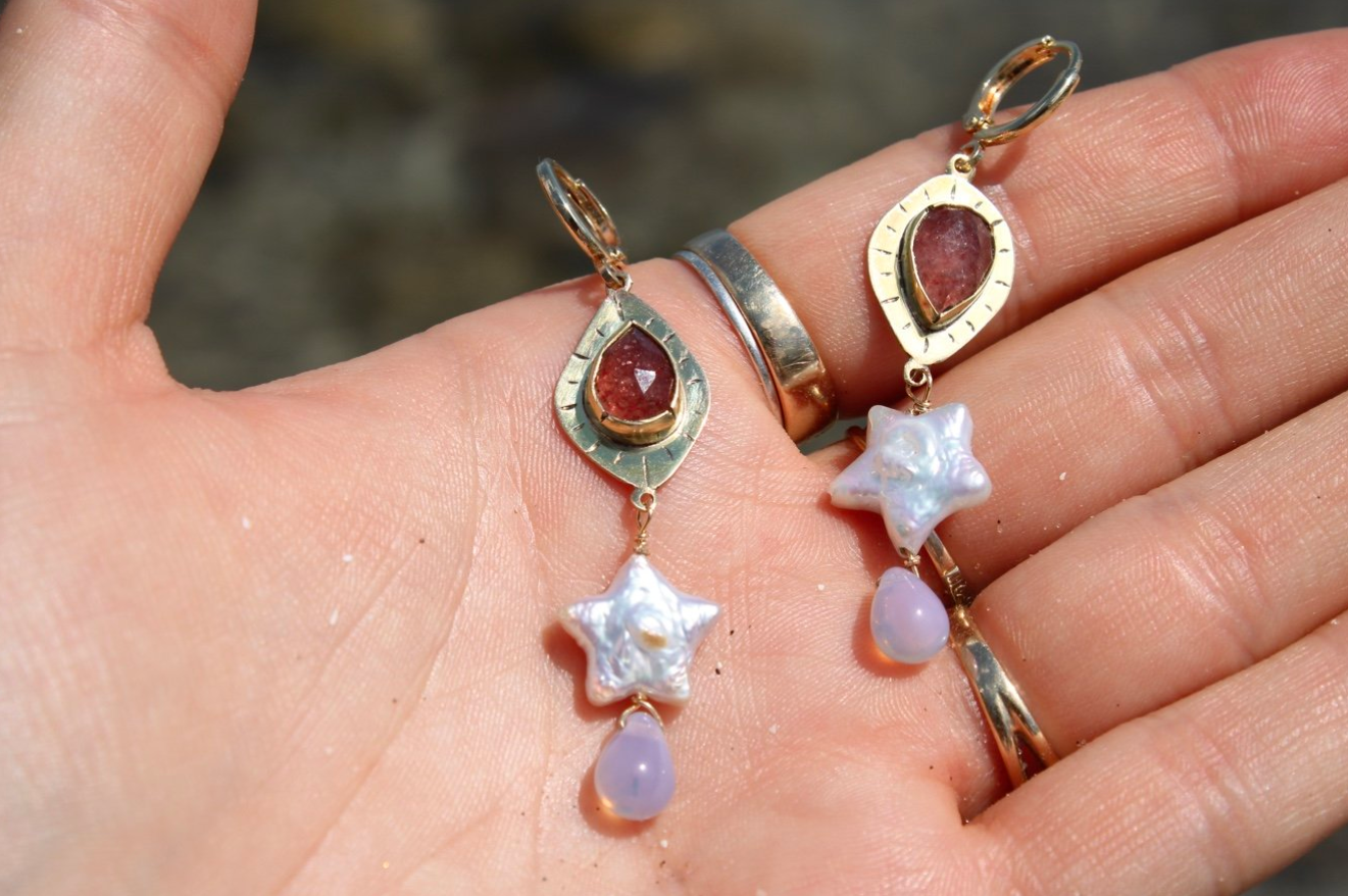 Strawberry Star Pearl Earrings