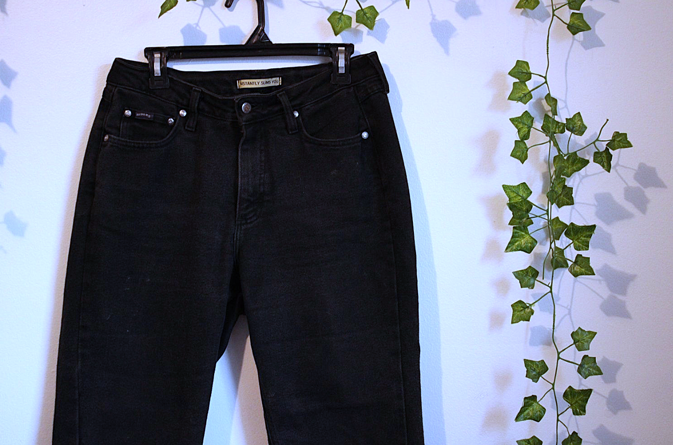 Riders Cropped Black Jeans