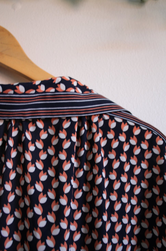 Vintage Patterned Pantsuit with Pockets!