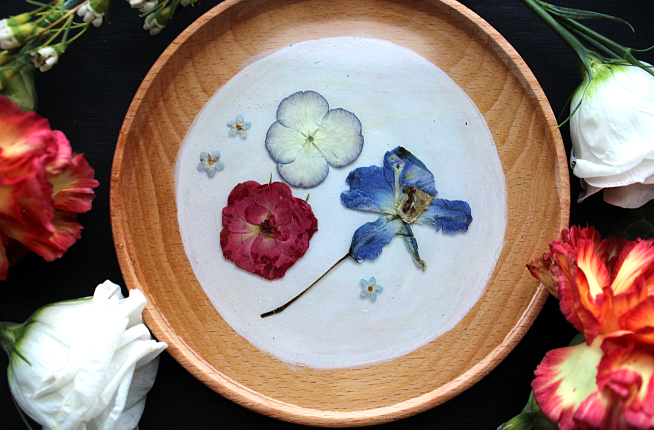 White Floral Dish
