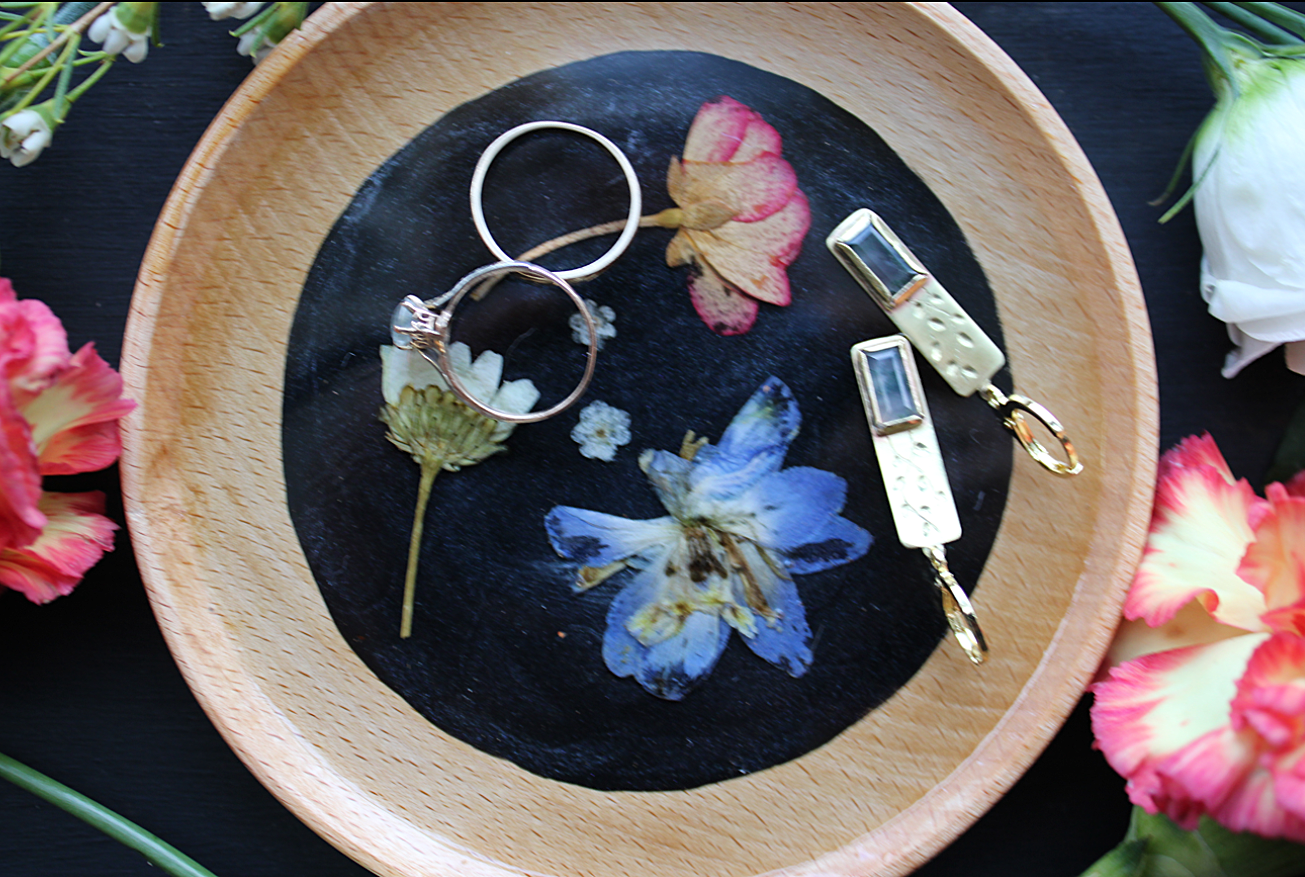 Black Floral Dish