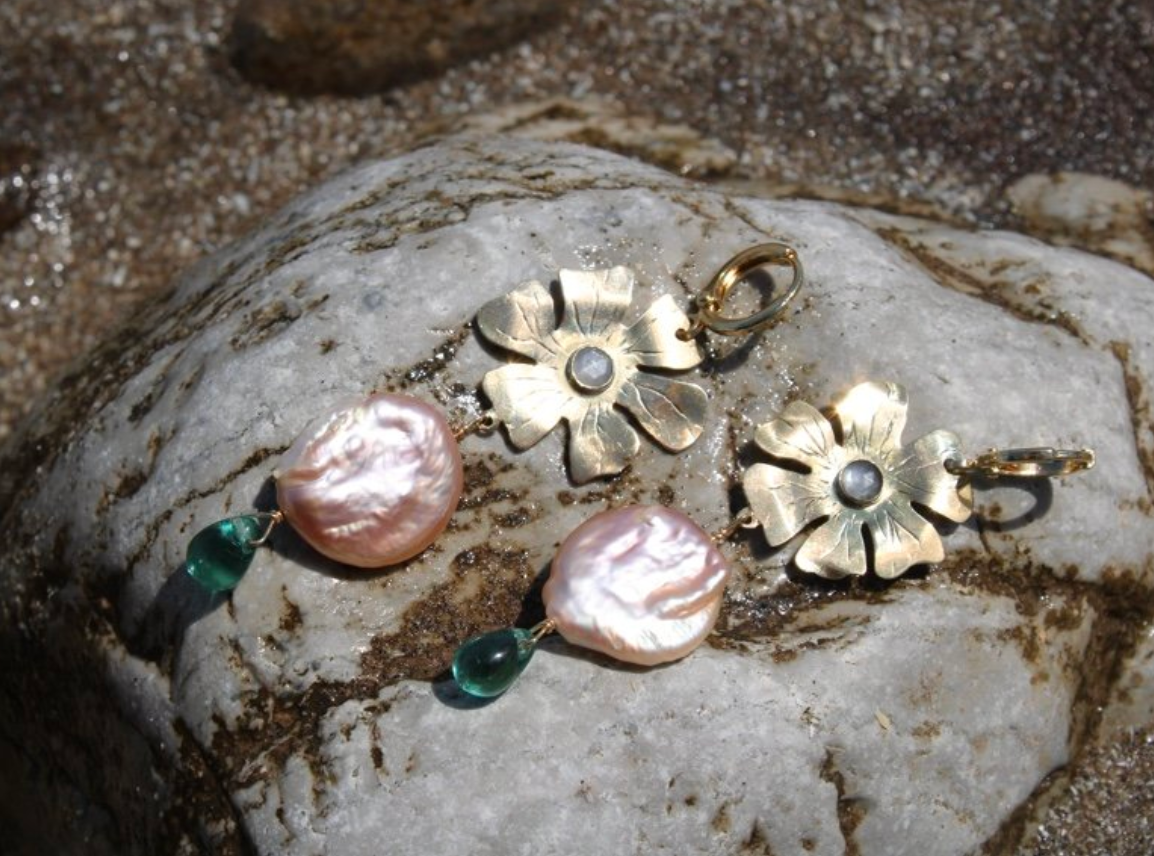 Blossom Peach Pearl Earrings