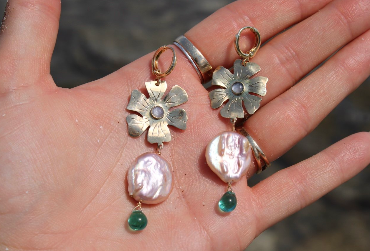 Blossom Peach Pearl Earrings