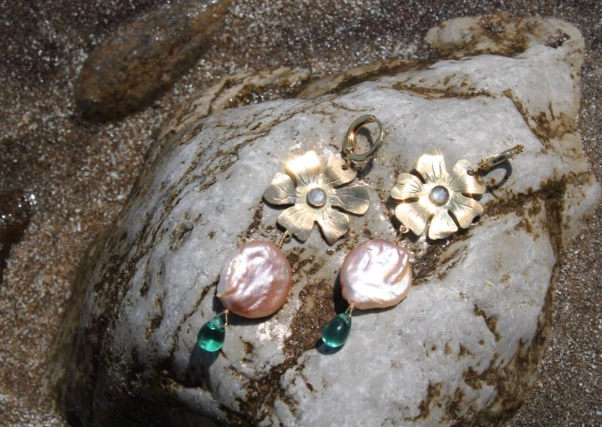 Blossom Peach Pearl Earrings