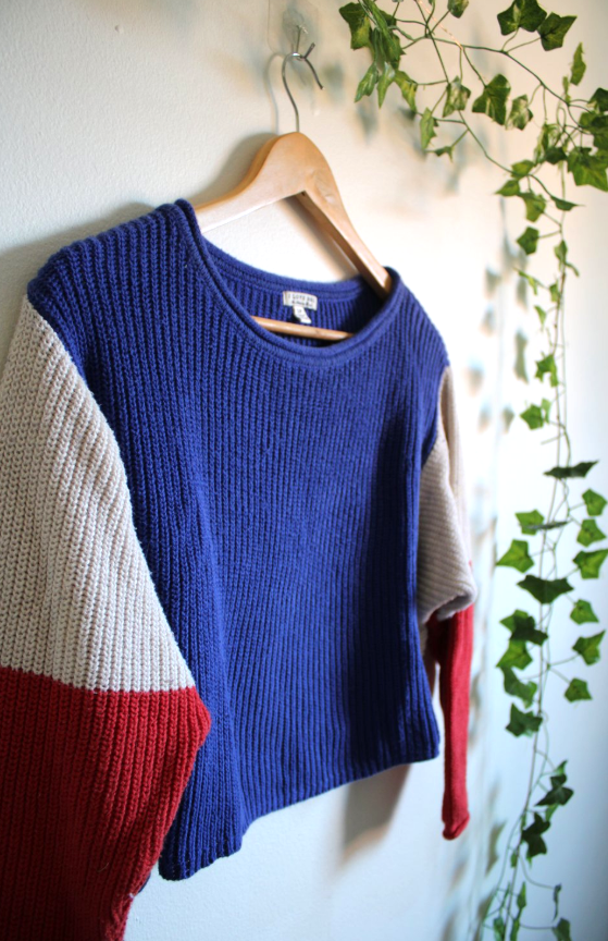 I Love H81 America Cropped Sweater