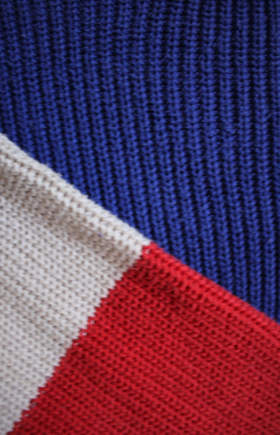 I Love H81 America Cropped Sweater