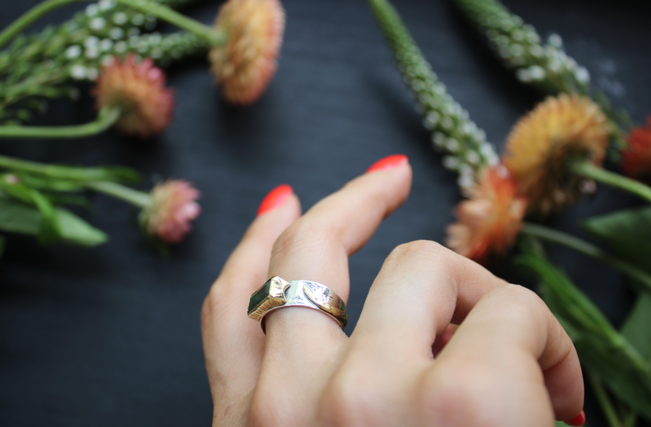 Crawling Moss Ring