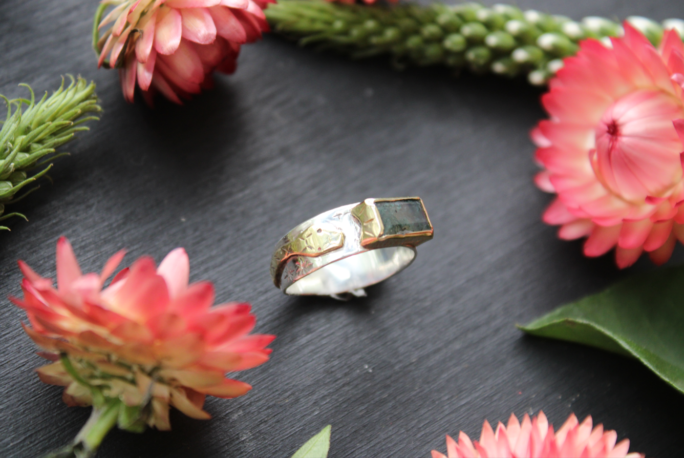 Crawling Moss Ring