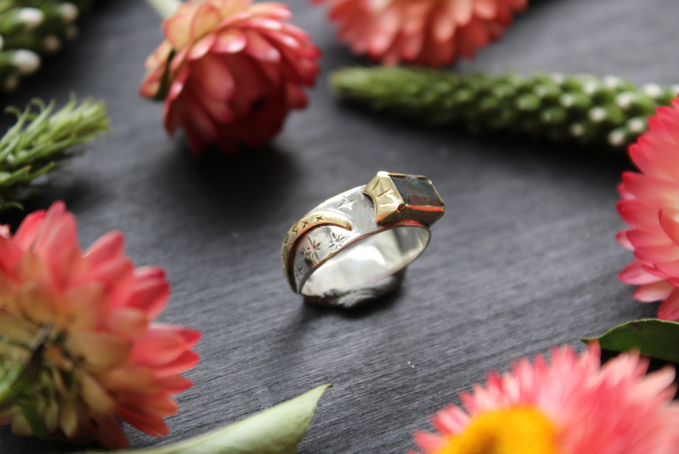 Crawling Moss Ring