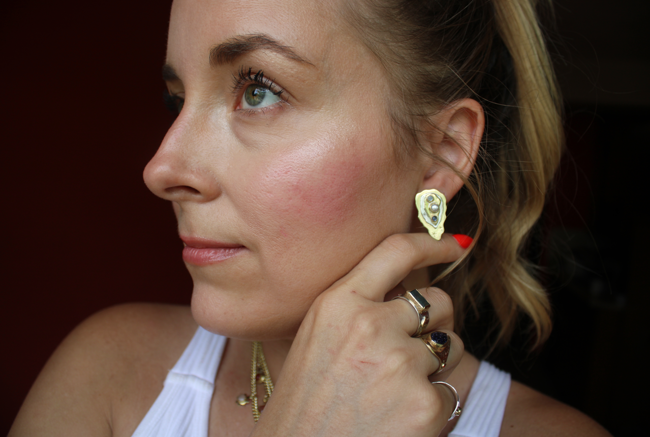 Oyster Dahling Earrings